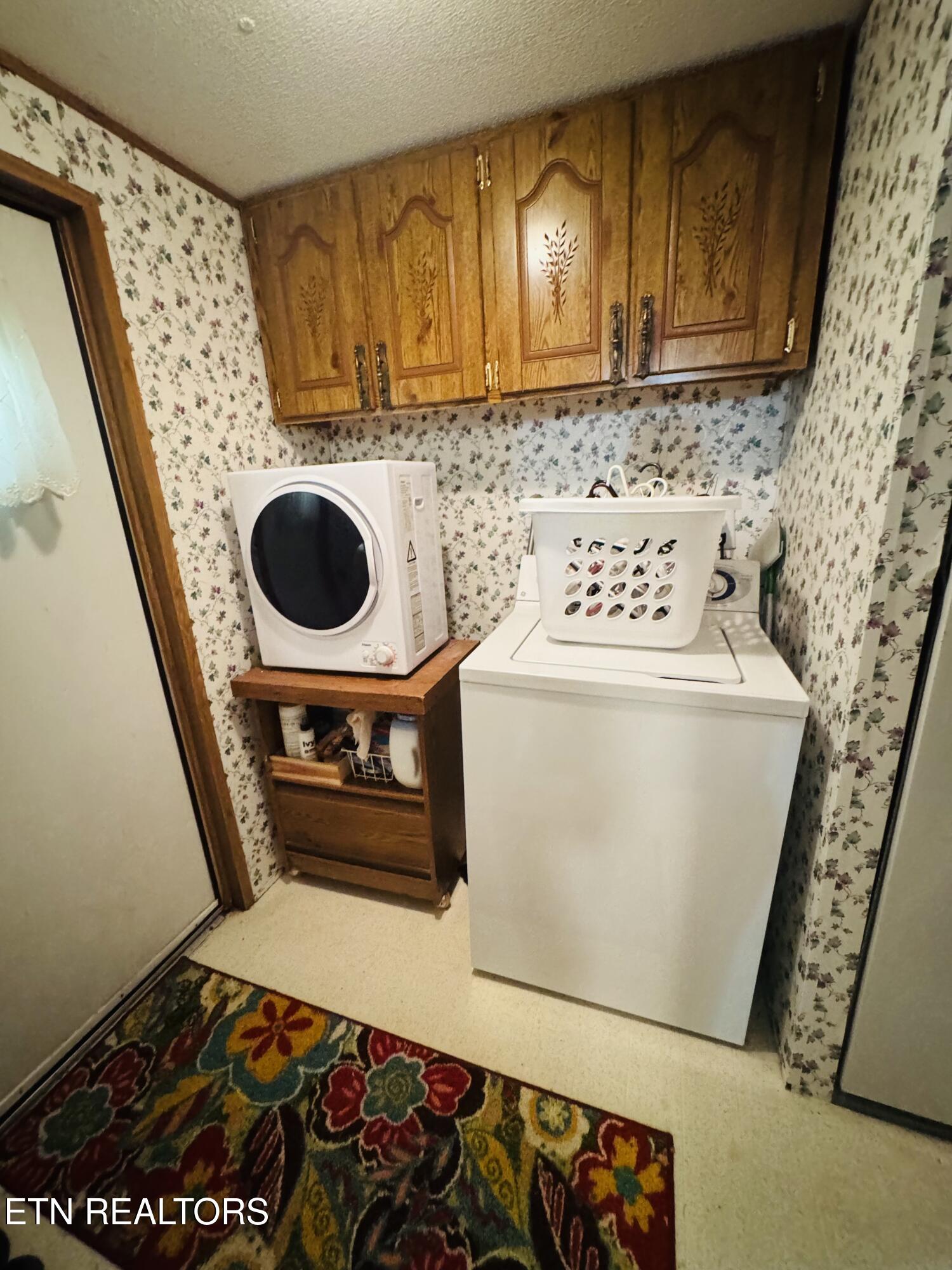 9923 Old Chestnut Ridge Road Heiskell, TN 37754 - Photo 3 of 18 FullSizeRender