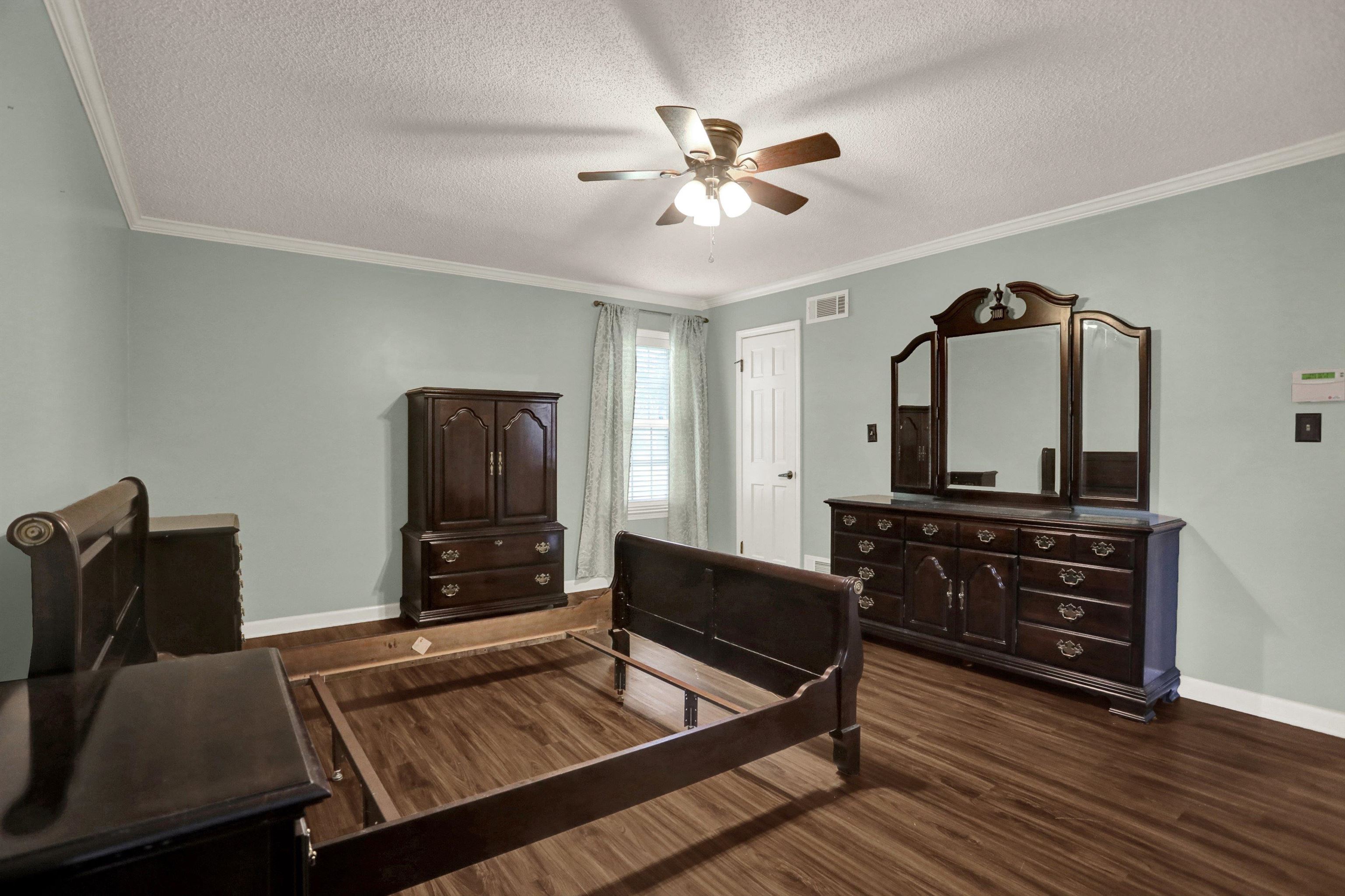 11670 Macon Road Eads, TN 38028 - Photo 15 of 40 a living room with furniture and a flat screen tv