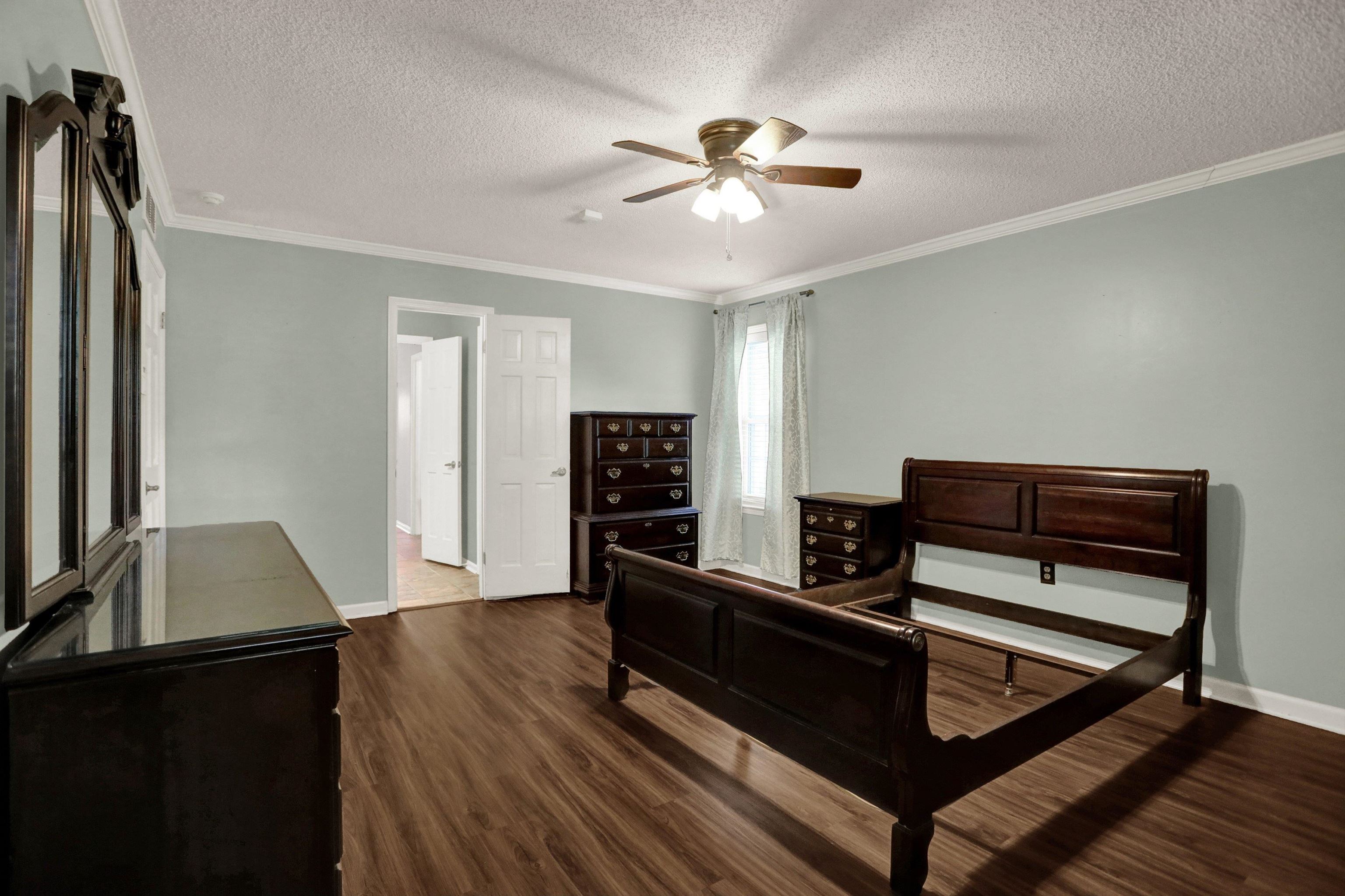 11670 Macon Road Eads, TN 38028 - Photo 17 of 40 a living room with furniture and a flat screen tv