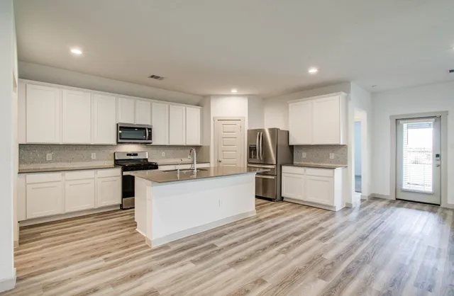 $2,700 | 3711 Birtley Bnd Way, Fulshear, TX 77441