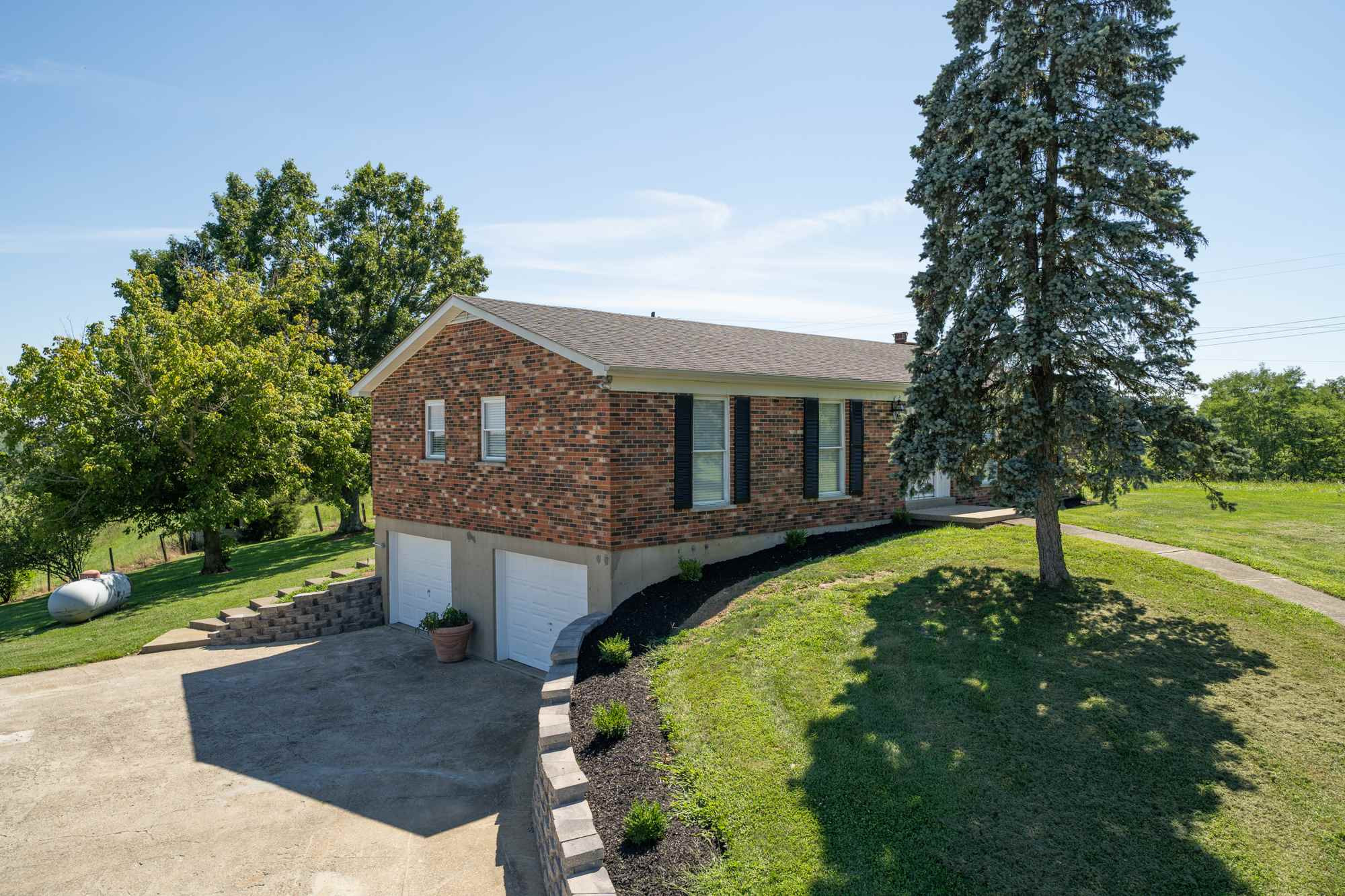 3135 Lemon Northcutt Road Dry Ridge, KY 41035 - Photo 3 of 46