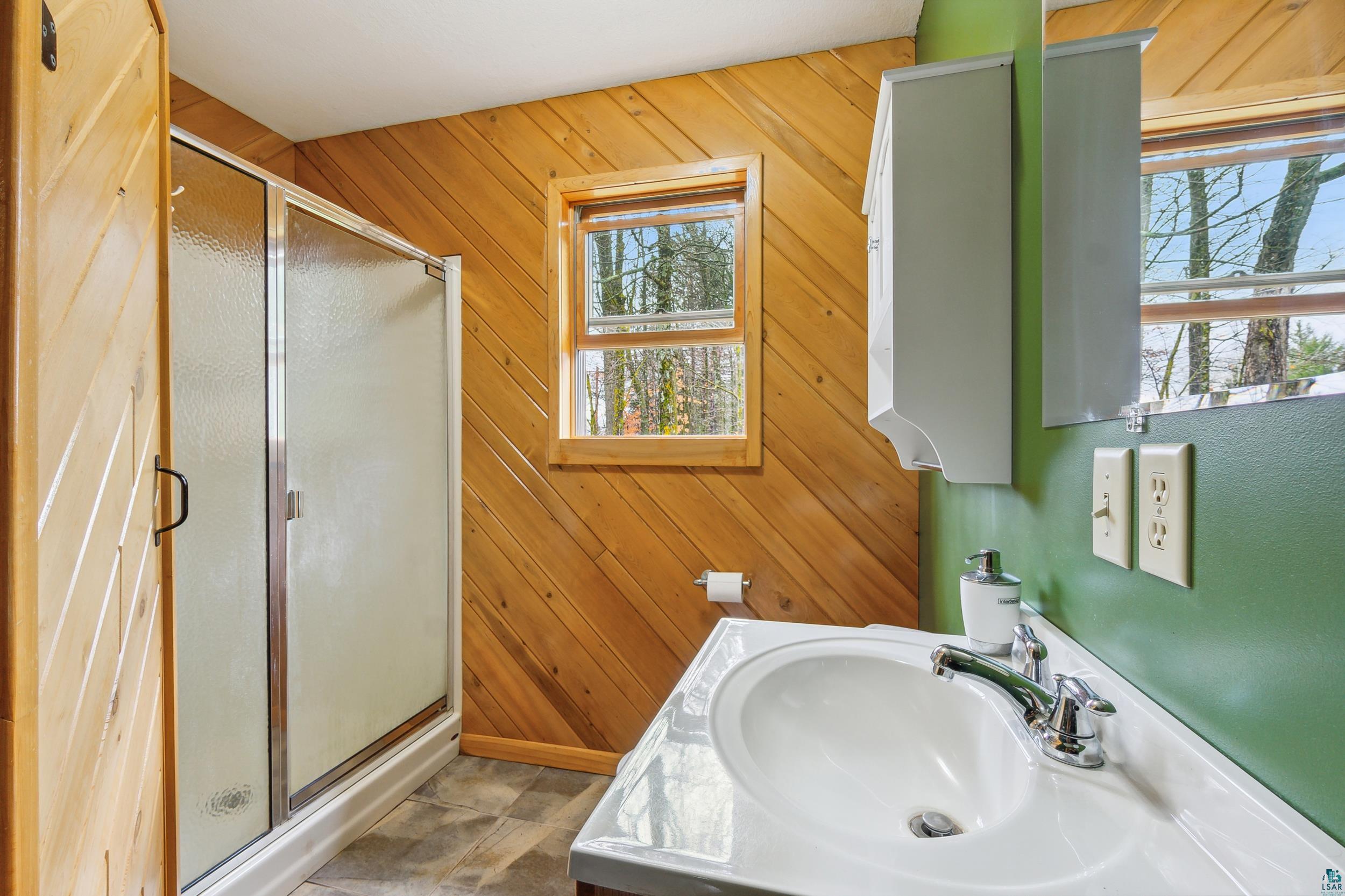 6099 Jean Duluth Road Duluth, MN 55803 - Photo 13 of 35 Gallery Image 13