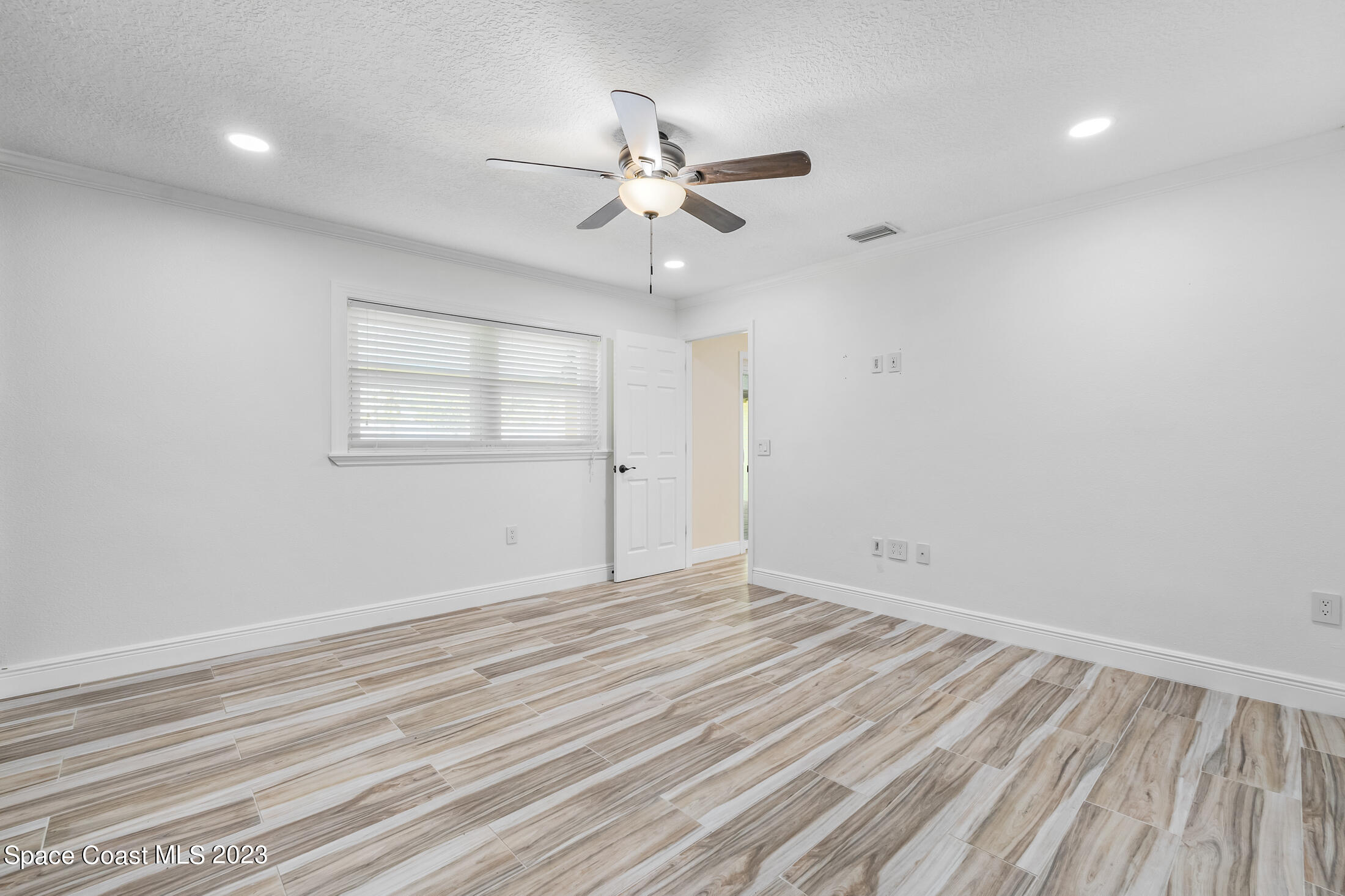 2518 Reed Avenue Melbourne, FL 32901 - Photo 21 of 34 Master Suite