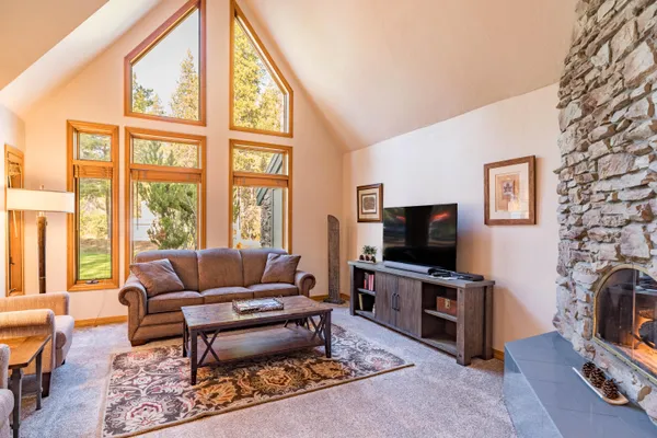$98,500 | 57021 Peppermill Circle, Unit 14B, Sunriver, OR 97707