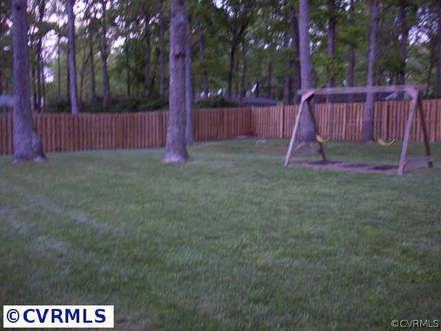 14420 Rosebud Road Chesterfield, VA 23838 - Photo 5 of 7 a view of backyard with green space