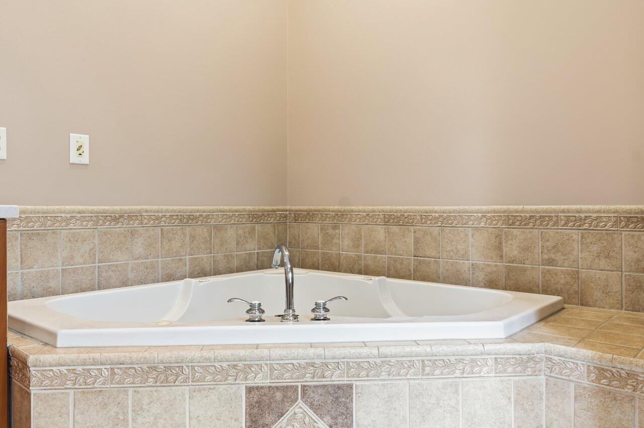 7 Spruce Point Road Kittery, ME 03904 - Photo 50 of 86 50