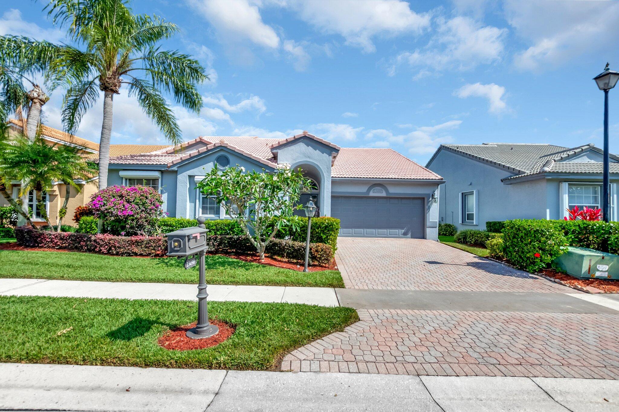 23490 Torre Circle Boca Raton, FL 33433 - Photo 3 of 54 4-web-or-mls-DSC_0019
