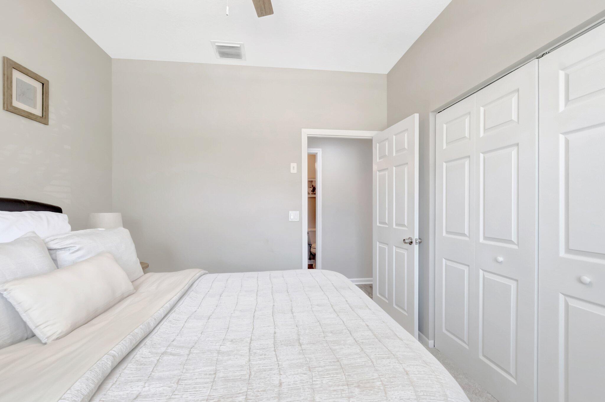 23490 Torre Circle Boca Raton, FL 33433 - Photo 33 of 54 35-web-or-mls-DSC_0136