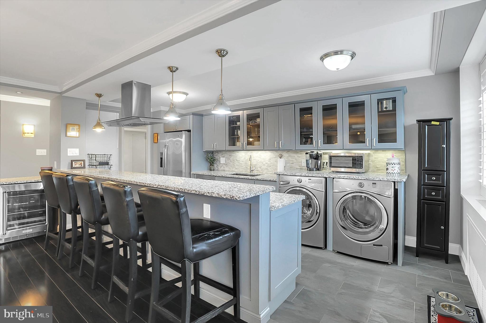 20 Conshohocken State Road, Unit 402 Bala Cynwyd, PA 19004 - Photo 11 of 28 Built-in washer & dryer