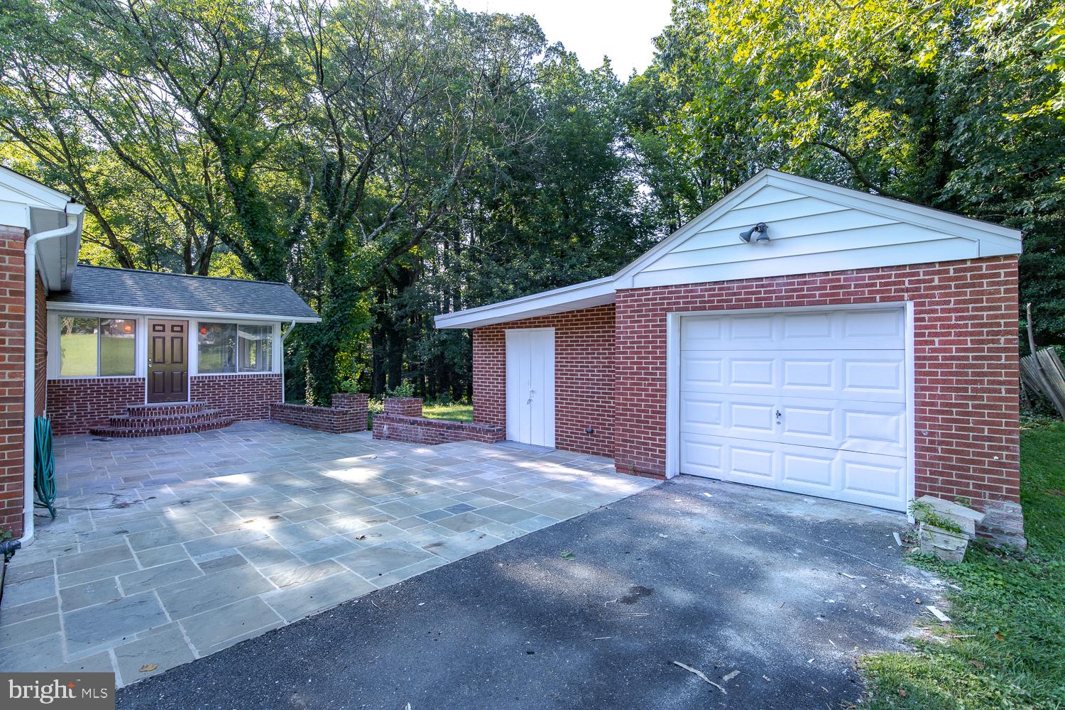 9105 Old Keene Mill Road Springfield, VA 22152 - Photo 29 of 31 Gallery Image 29