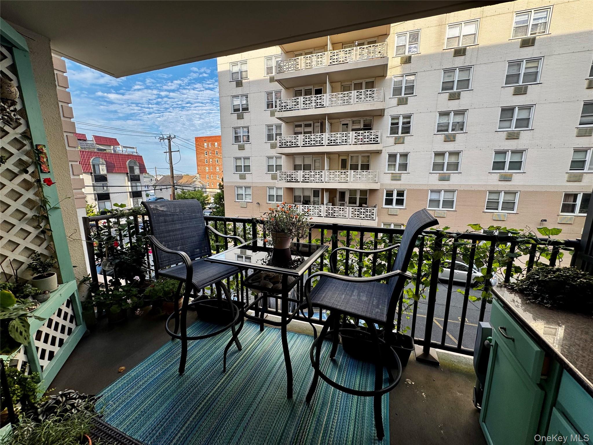 420 Shore Road, Unit 2D Long Beach, NY 11561 - Photo 11 of 20 Gallery Image 11