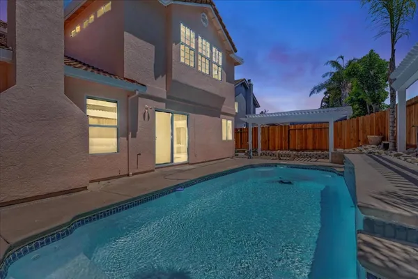 $1,075,000 | 2161 Teakwood Court, Hollister, CA 95023