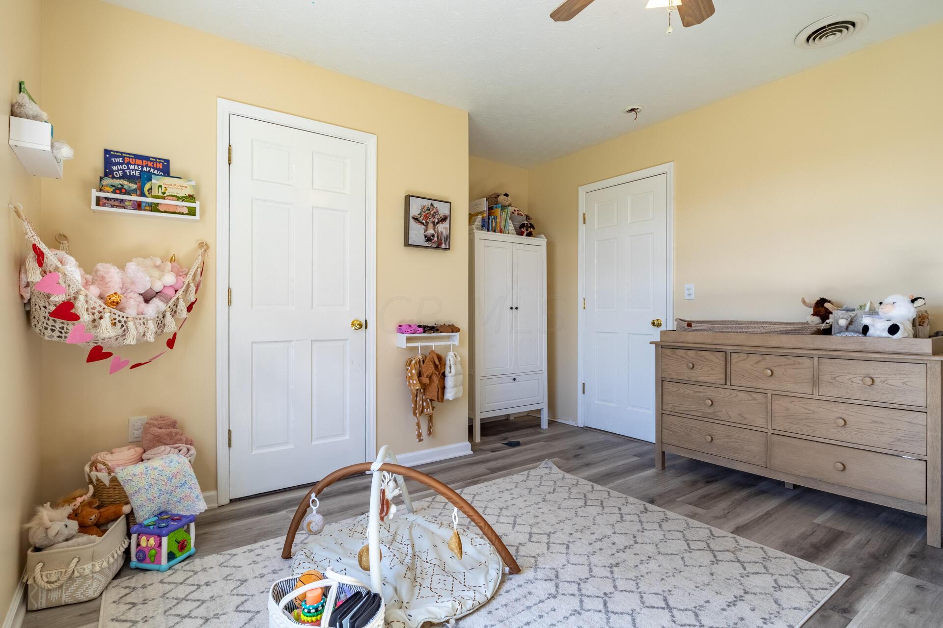 4909 East County Line Road Springfield, OH 45502 - Photo 22 of 32 Bedroom 2