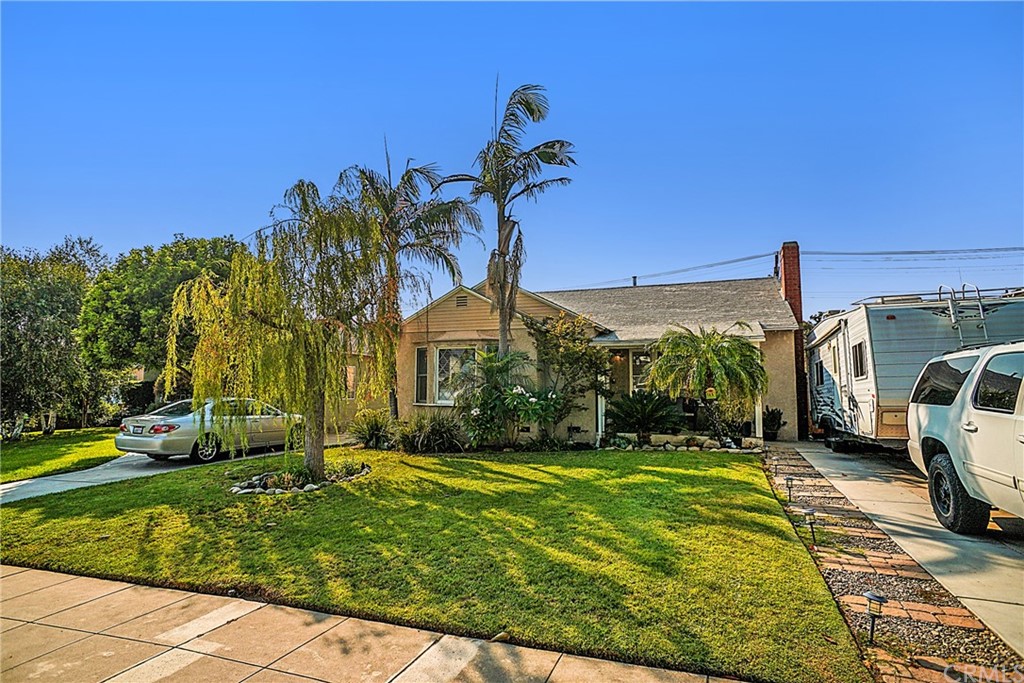 411 Birmingham Road Burbank, CA 91504 - Photo 1 of 1 Gallery Image 1