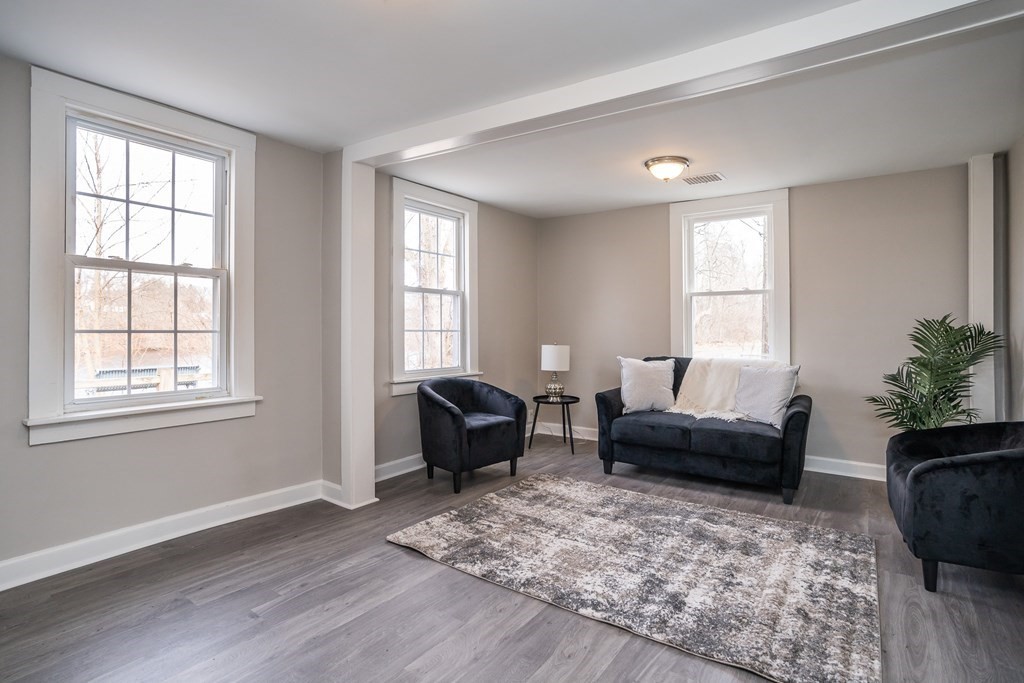 303-305 Water Street Springfield, MA 01151 - Photo 11 of 42 Gallery Image 11