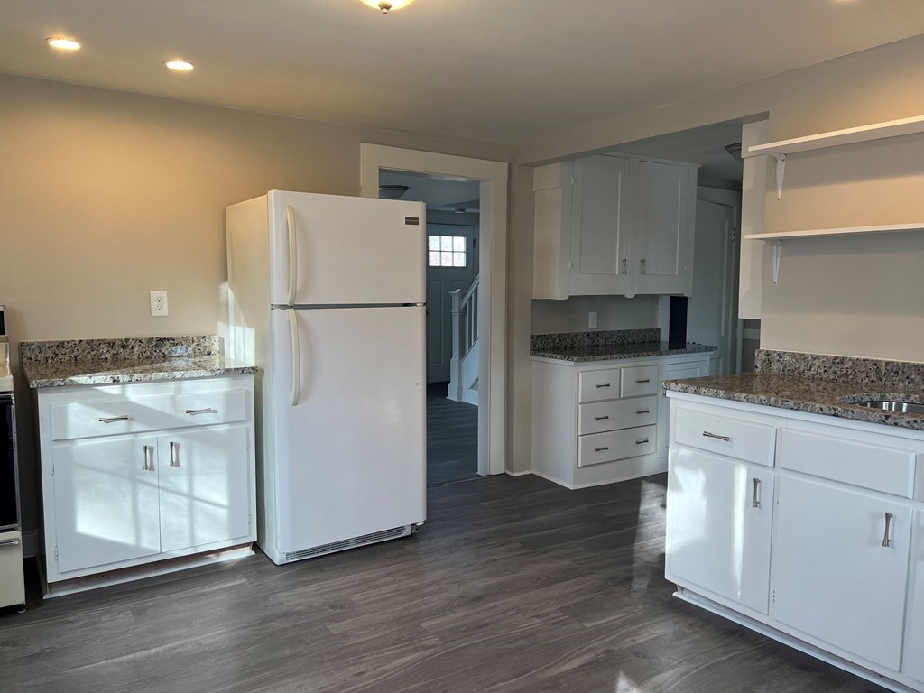 303-305 Water Street Springfield, MA 01151 - Photo 33 of 42 Gallery Image 33