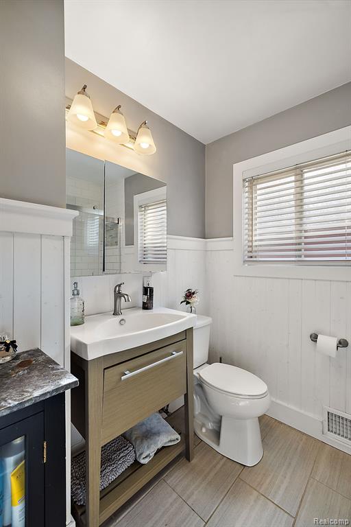 640 Ridgemont Avenue Dearborn, MI 48124 - Photo 46 of 74