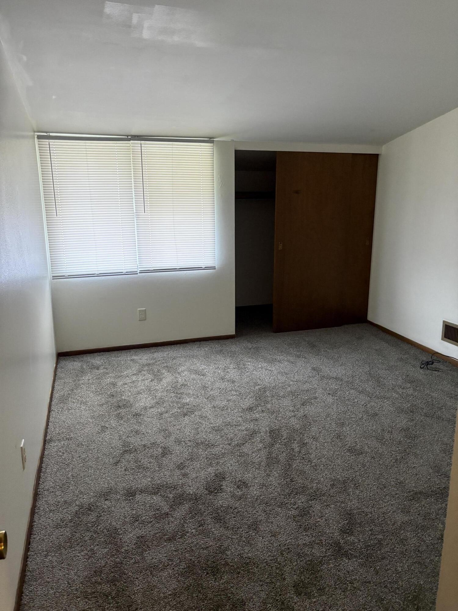 9011 North Swan Road, Unit M Milwaukee, WI 53224 - Photo 6 of 9 IMG_3070