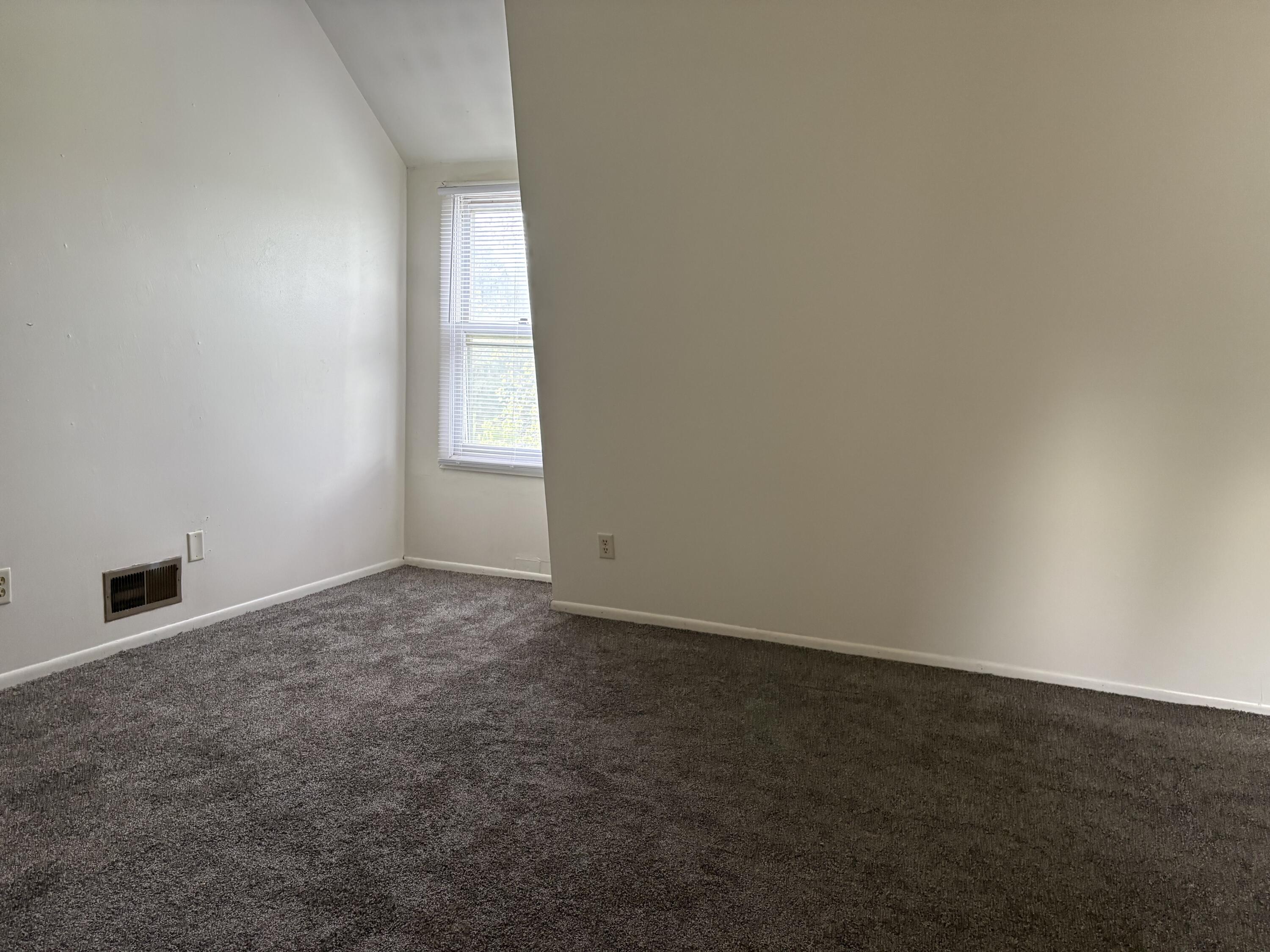 9011 North Swan Road, Unit M Milwaukee, WI 53224 - Photo 8 of 9 IMG_3072