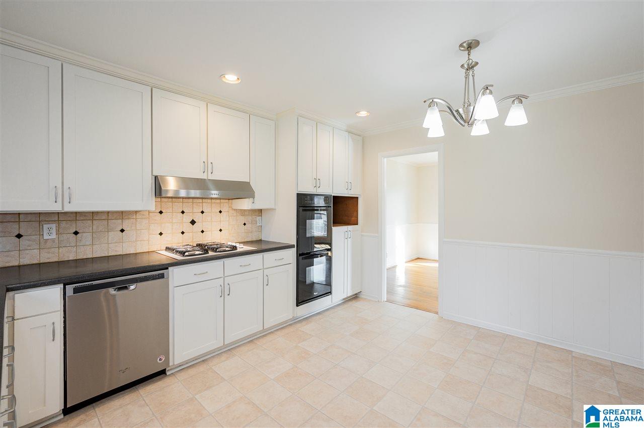 1120 Blue Ridge Boulevard Birmingham, AL 35226 - Photo 12 of 48