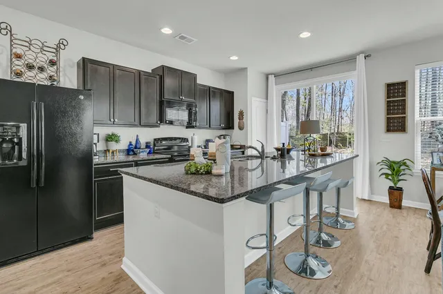 $300,000 | 5000 Hay Bale Court, Summerville, SC 29485