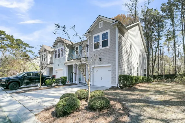 $300,000 | 5000 Hay Bale Court, Summerville, SC 29485