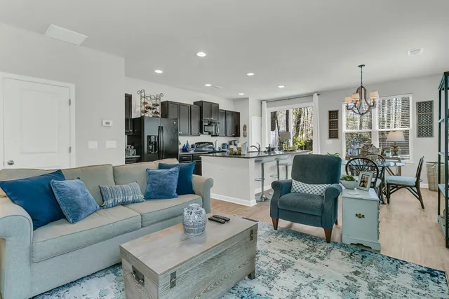 $300,000 | 5000 Hay Bale Court, Summerville, SC 29485