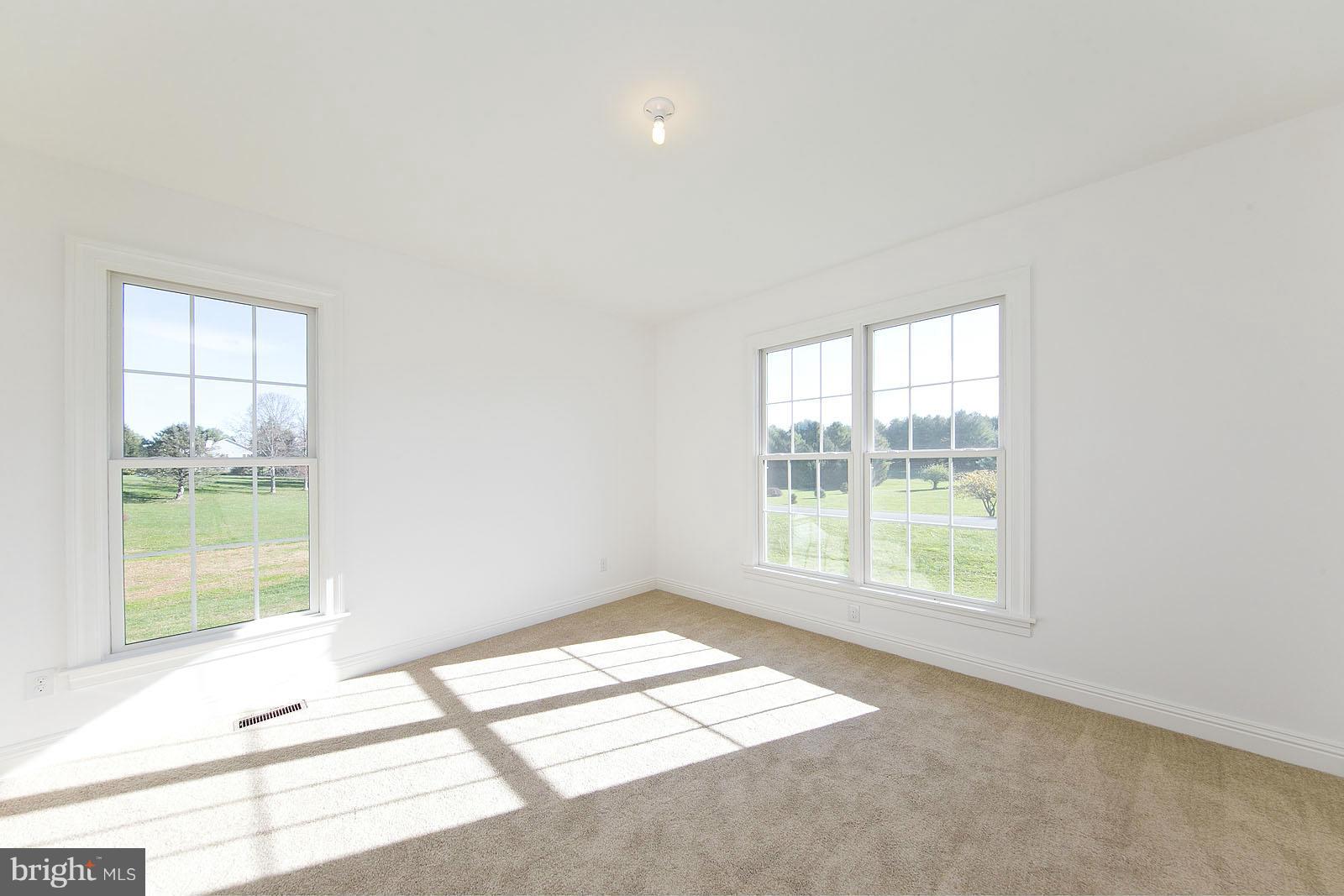 481 Bowling View Road Front Royal, VA 22630 - Photo 19 of 30 an empty room with a window