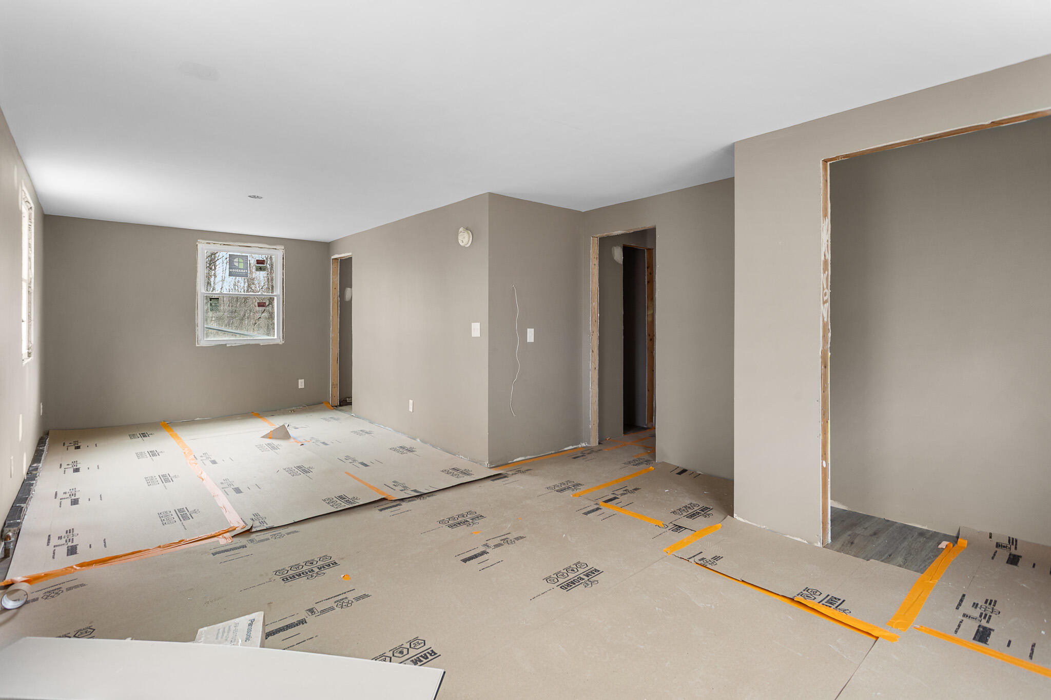 866 South Strong Road Strong, ME 04983 - Photo 17 of 30 interior-14