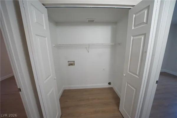 $1,740 | 5055 West Hacienda Avenue, Unit 1122, Las Vegas, NV 89118