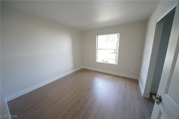 $1,740 | 5055 West Hacienda Avenue, Unit 1122, Las Vegas, NV 89118