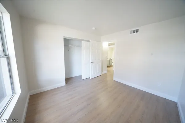 $1,740 | 5055 West Hacienda Avenue, Unit 1122, Las Vegas, NV 89118