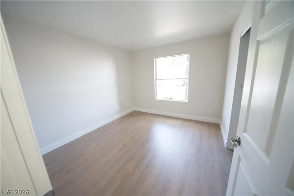 $1,740 | 5055 West Hacienda Avenue, Unit 1122, Las Vegas, NV 89118