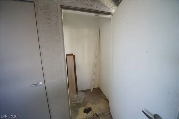 $1,740 | 5055 West Hacienda Avenue, Unit 1122, Las Vegas, NV 89118