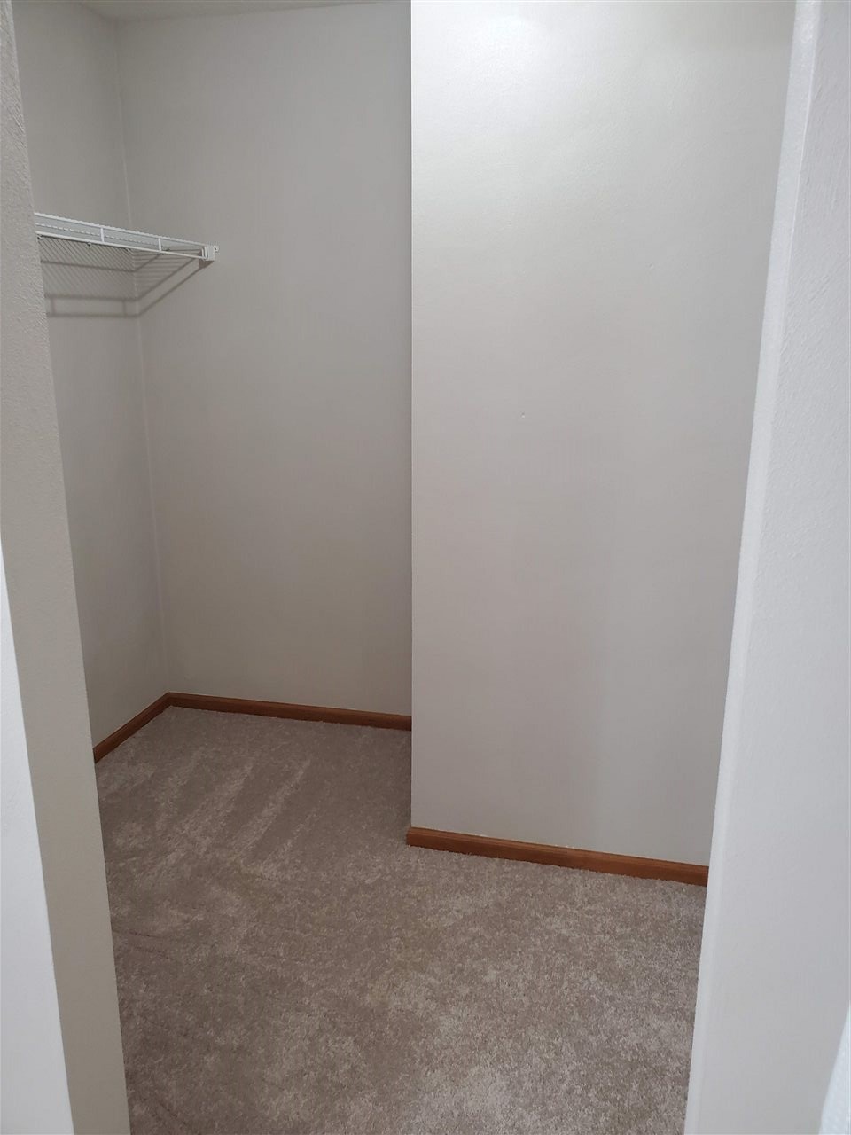 9947 Lismore Road Roscoe, IL 61073 - Photo 16 of 39 Gallery Image 16