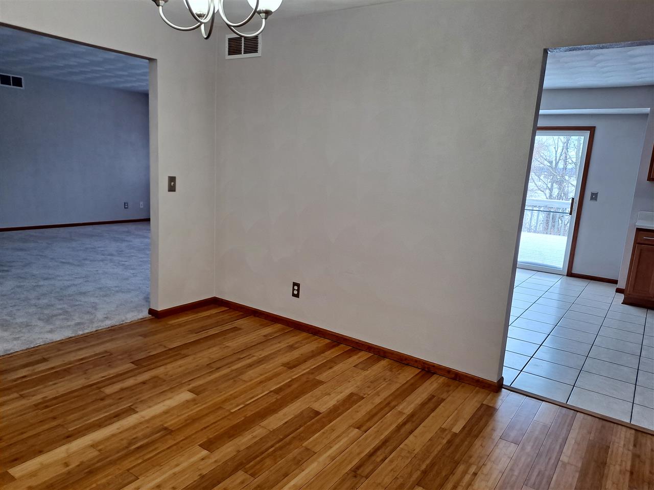 9947 Lismore Road Roscoe, IL 61073 - Photo 20 of 39 Gallery Image 20