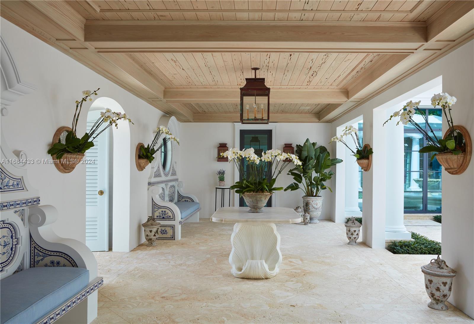 320 South Beach Road Jupiter Island, FL 33455 - Photo 11 of 64