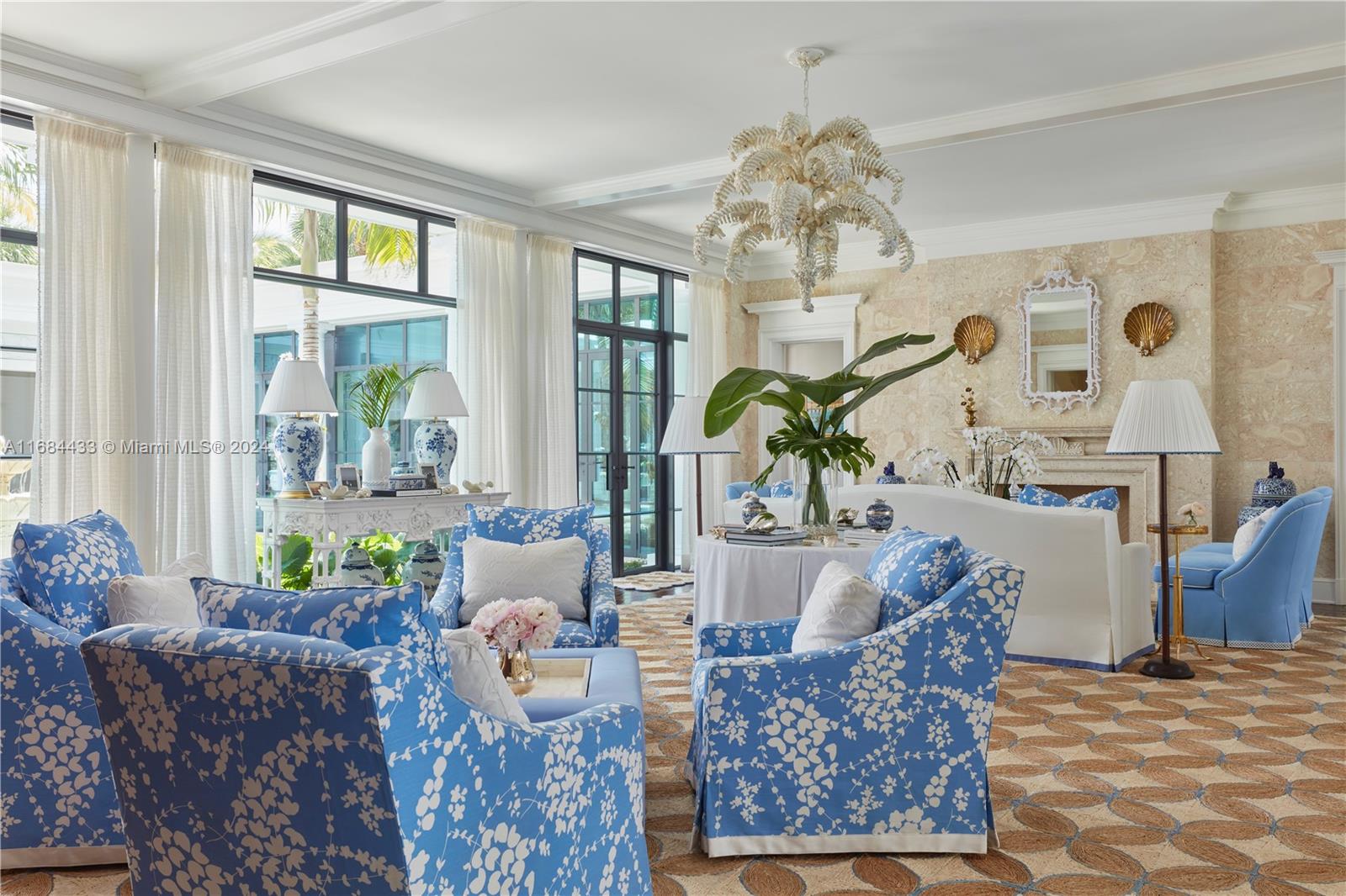 320 South Beach Road Jupiter Island, FL 33455 - Photo 12 of 64