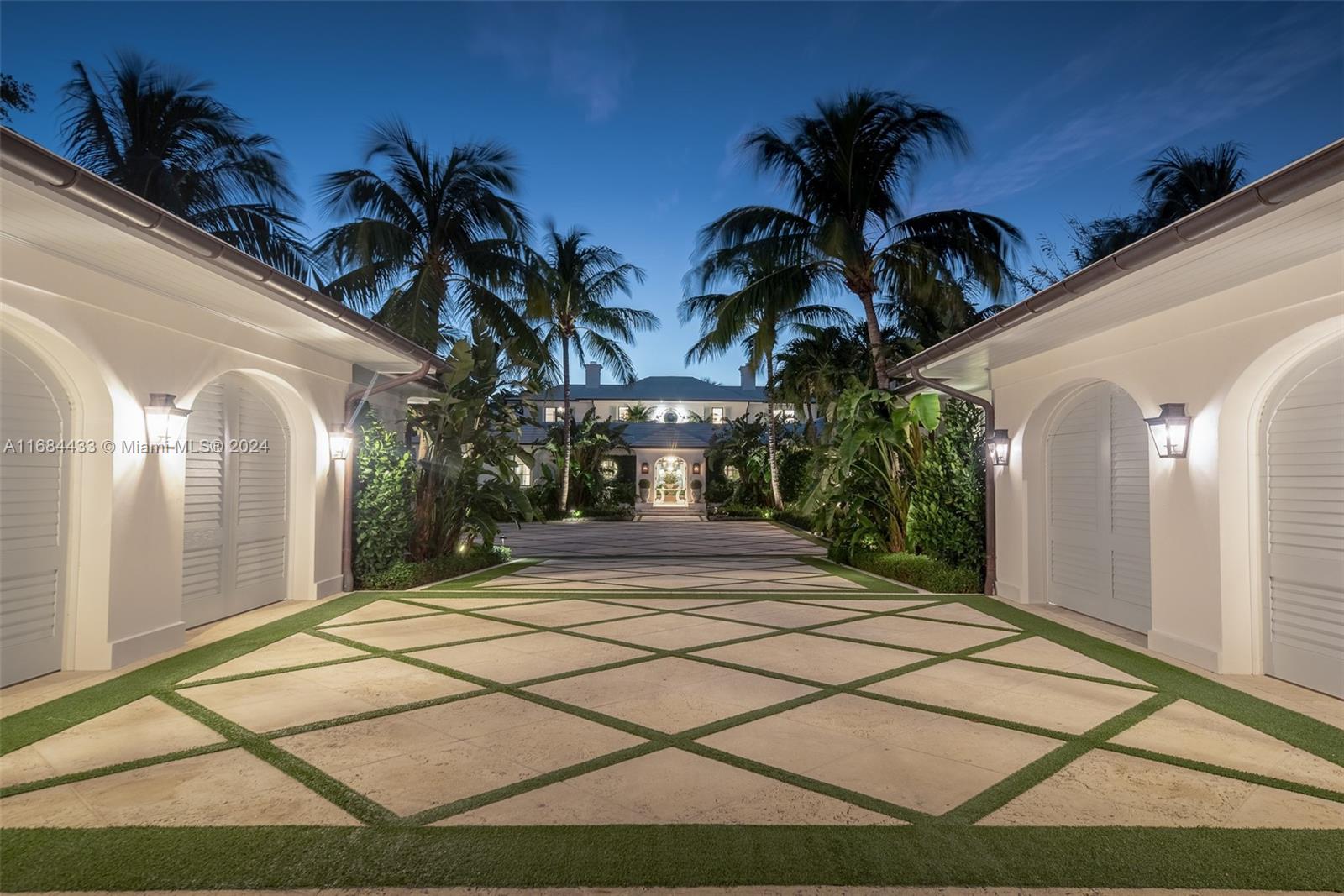320 South Beach Road Jupiter Island, FL 33455 - Photo 54 of 64