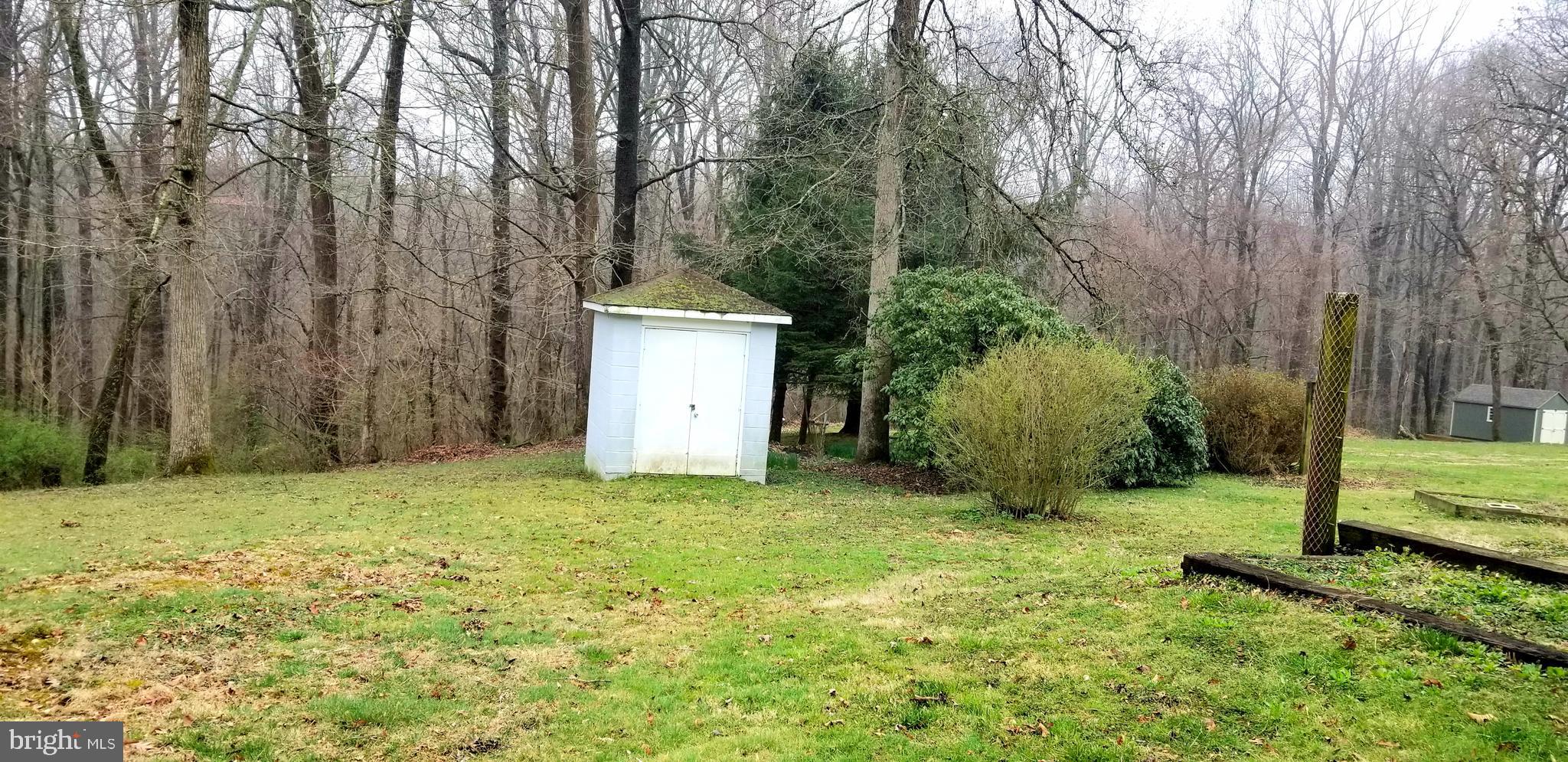 2412 Putnam Road Forest Hill, MD 21050 - Photo 6 of 27 Shed