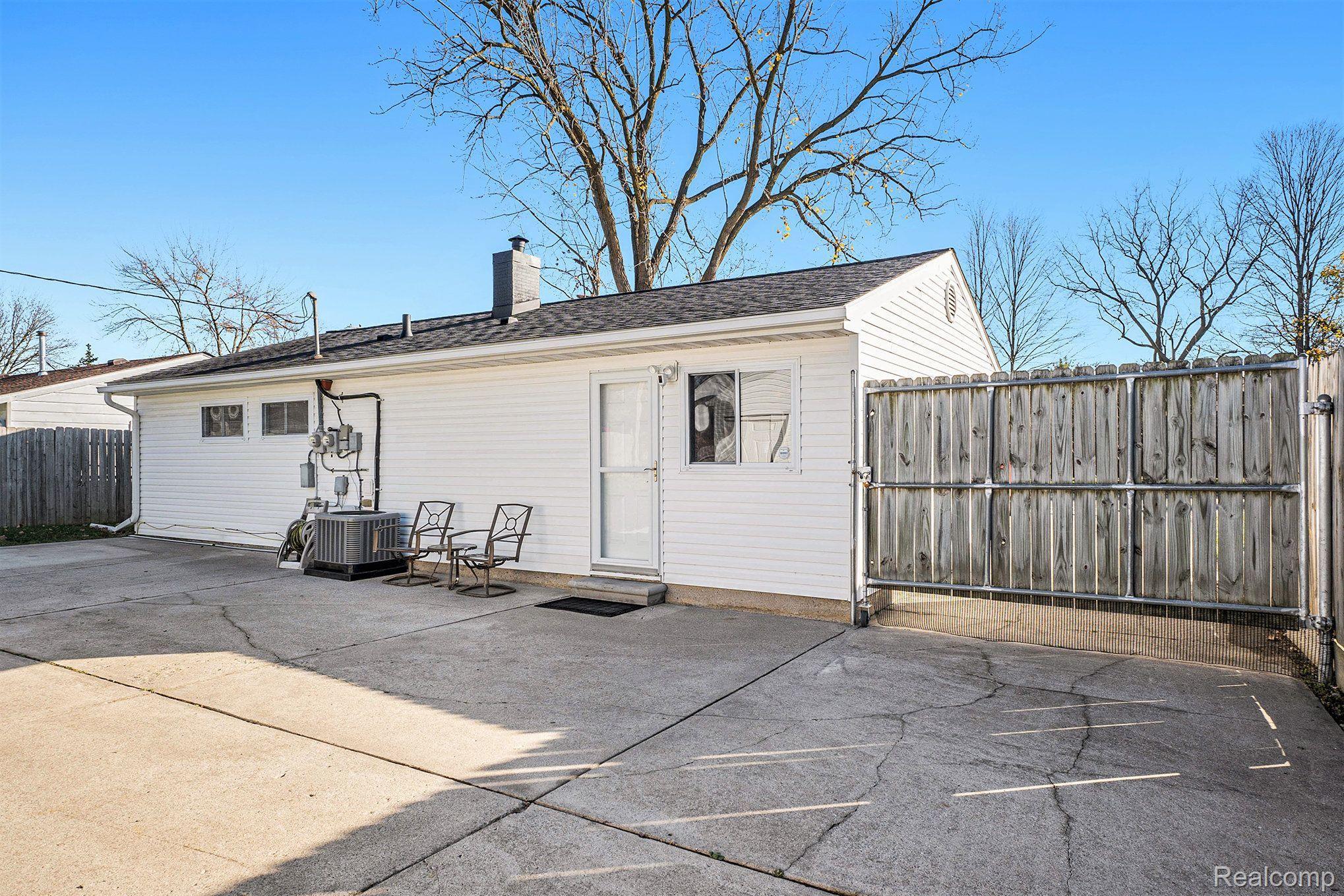 1651 Grove Road Ypsilanti, MI 48198 - Photo 15 of 16 Gallery Image 15