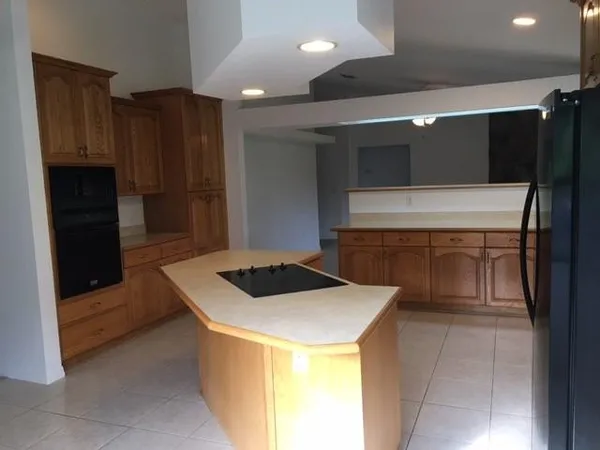 $2,850 | 800 French Creek Lane, Fort Pierce, FL 34982