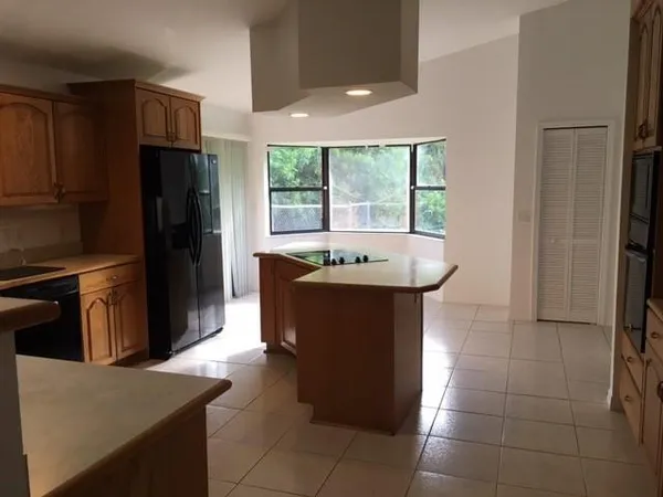 $2,850 | 800 French Creek Lane, Fort Pierce, FL 34982