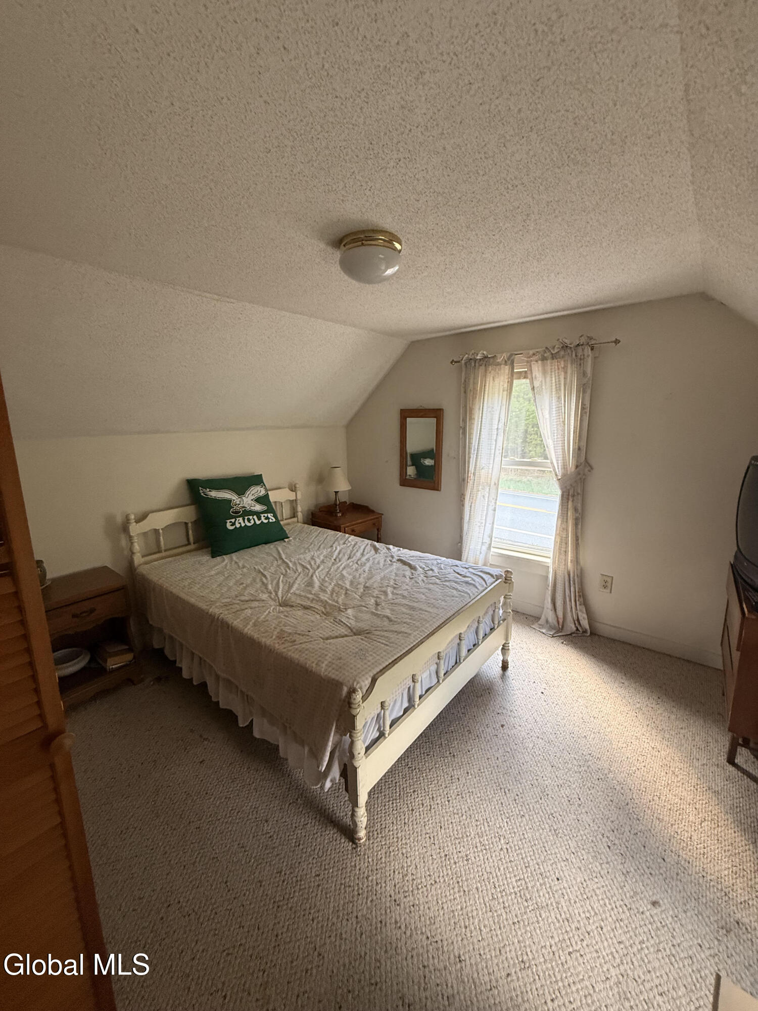 9012 Graphite Mountain Road Hague, NY 12836 - Photo 10 of 18 Steitz bedroom