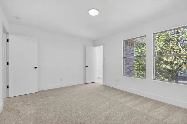 $2,850 | 4241 Meadowknoll Drive, Fort Worth, TX 76123