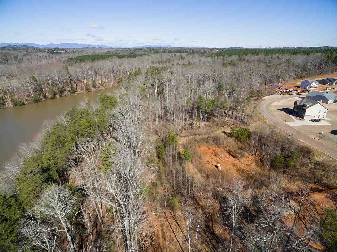 556 Deep Water Court Inman, SC 29349 - Photo 9 of 31