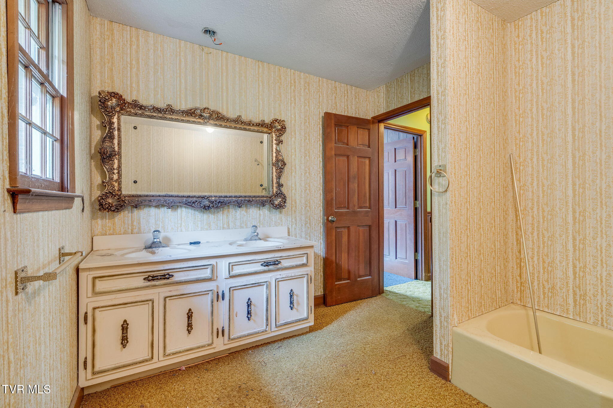 2531 Bob Little Road Elizabethton, TN 37643 - Photo 31 of 48 030