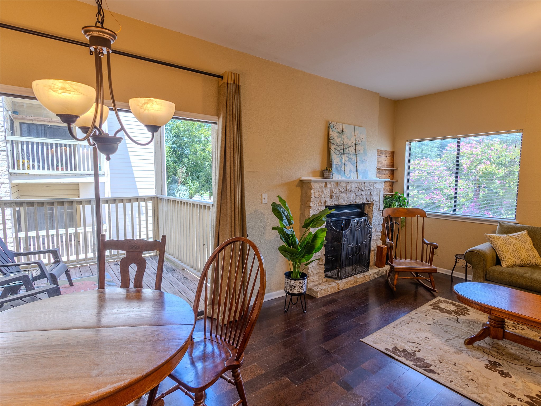 1013 Chestnut Street, Unit 4 San Marcos, TX 78666 - Photo 16 of 22