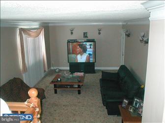 403 Welsh Road Philadelphia, PA 19115 - Photo 3 of 6