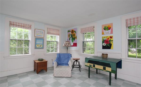 31 Topsfield Road Wenham, MA 01984 - Photo 8 of 23 Gallery Image 8